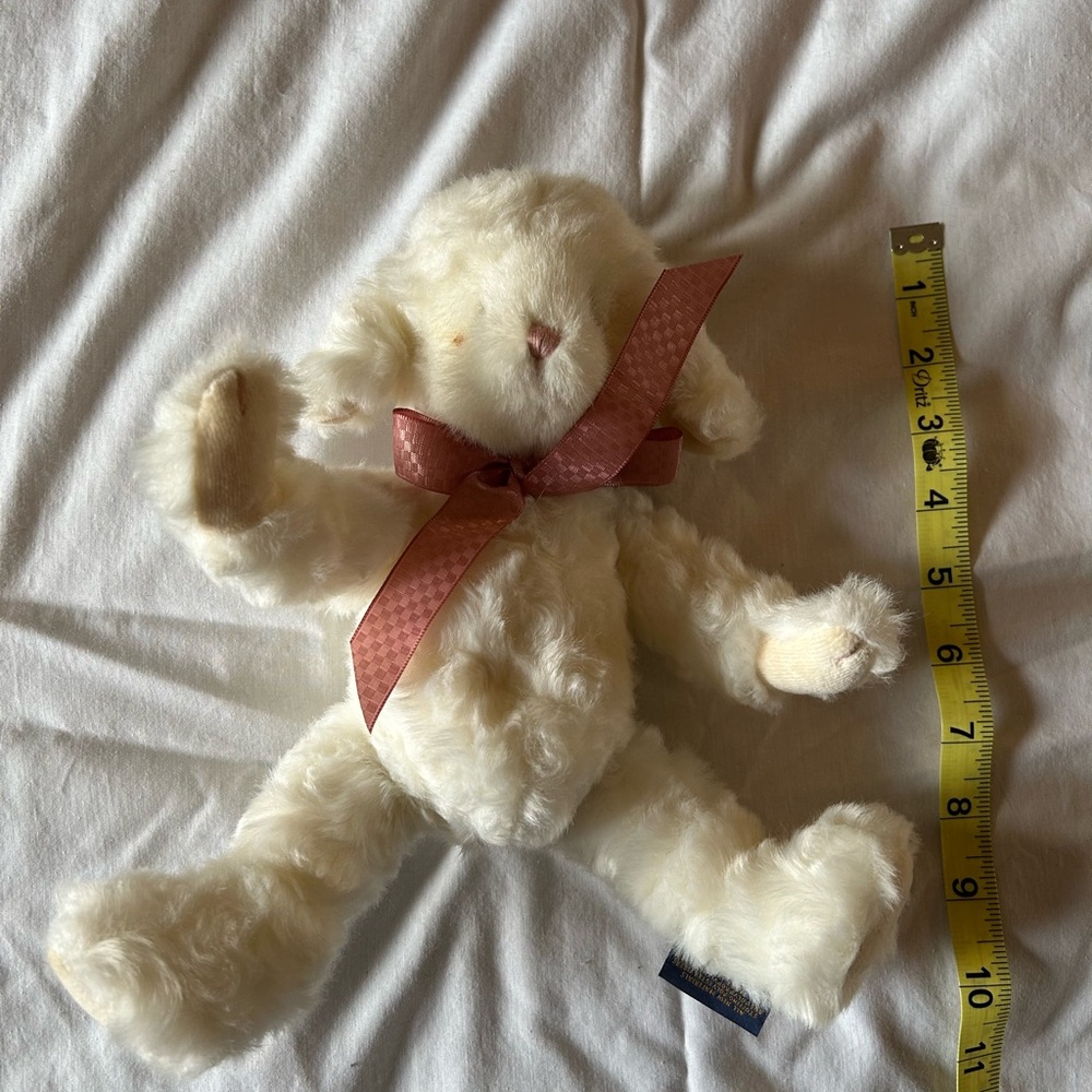 Boyd’s Bear white lamb. No tags. Cream Plush Teddy Bear with Pink Bow